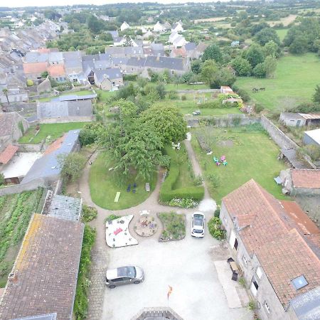 La Tourelle En Normandie Saint-Pierre-Eglise Bagian luar foto